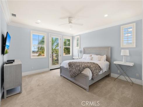6572 Beachview Drive, Huntington Beach, CA