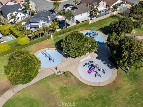 21791  Summerwind  , Huntington Beach, CA