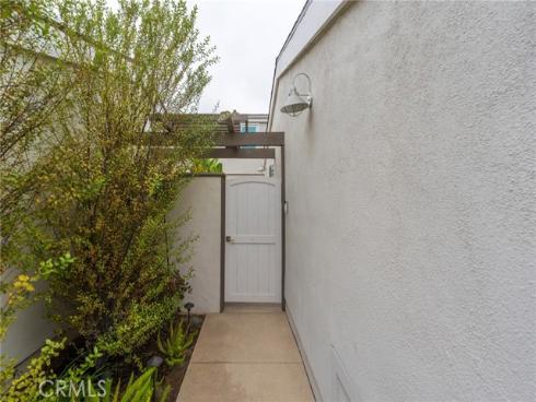 7175 Riptide , Huntington Beach, CA