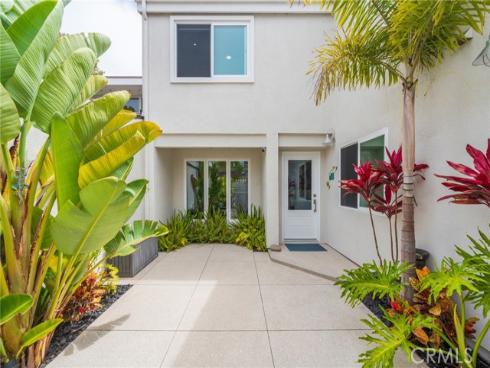 7175 Riptide , Huntington Beach, CA