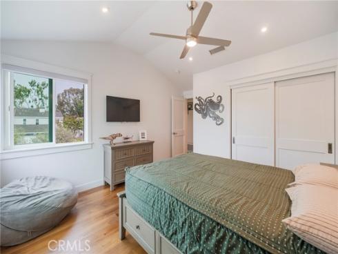 7175 Riptide , Huntington Beach, CA