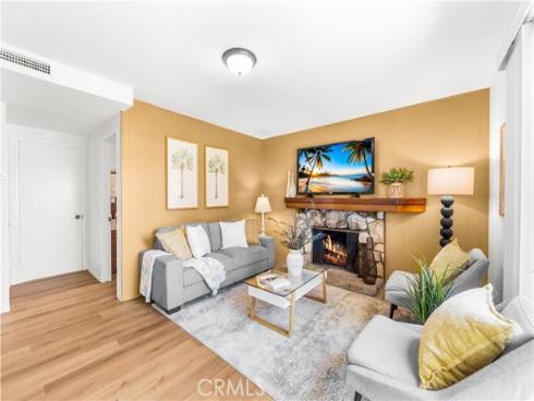 15802 Wicklow , Huntington Beach, CA