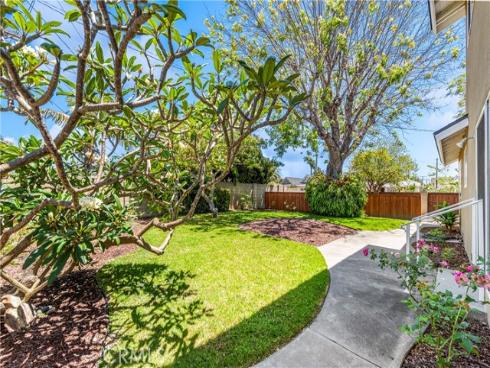 15802 Wicklow , Huntington Beach, CA