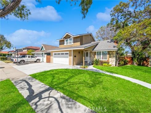15802 Wicklow , Huntington Beach, CA