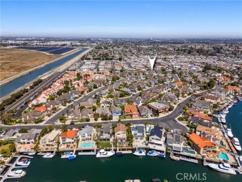 4185 Shorebreak , Huntington Beach, CA