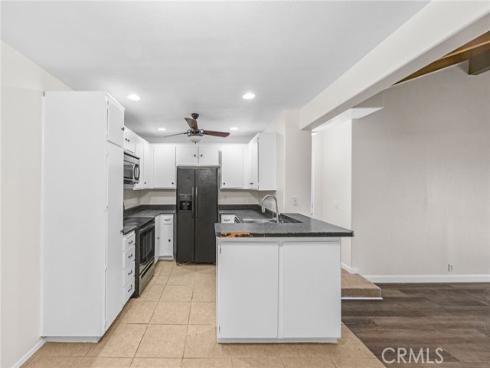 21372 Brookhurst 234 , Huntington Beach, CA