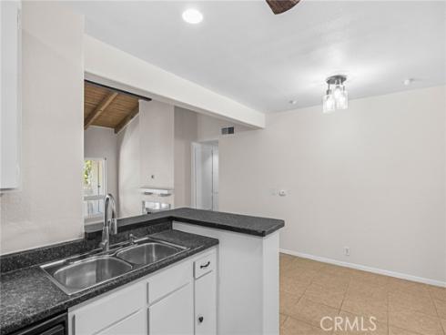 21372 Brookhurst 234 , Huntington Beach, CA