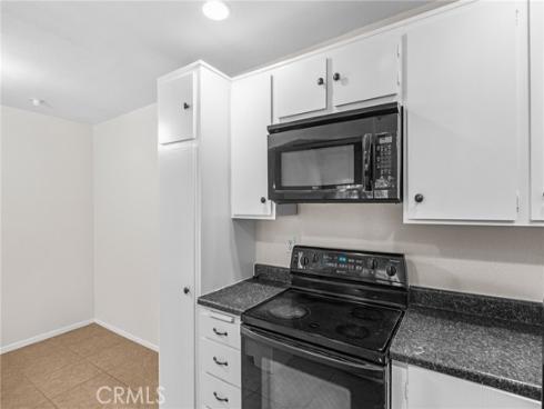 21372 Brookhurst 234 , Huntington Beach, CA