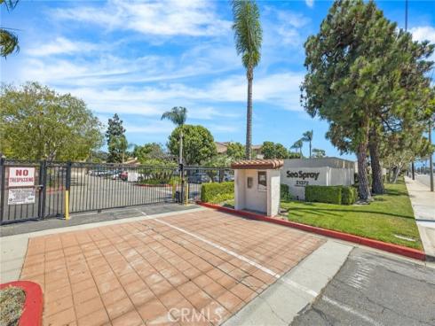 21372 Brookhurst 234 , Huntington Beach, CA