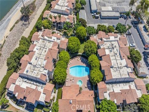 21372 Brookhurst 234 , Huntington Beach, CA