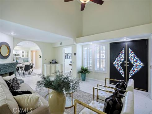 320  7th  , Huntington Beach, CA
