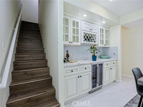 320  7th  , Huntington Beach, CA