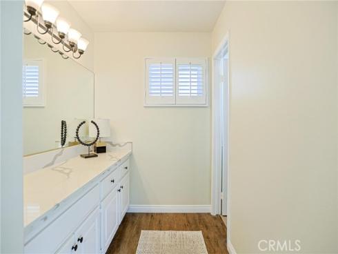 320  7th  , Huntington Beach, CA