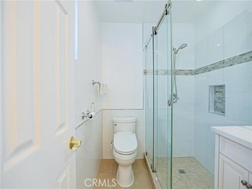 320  7th  , Huntington Beach, CA