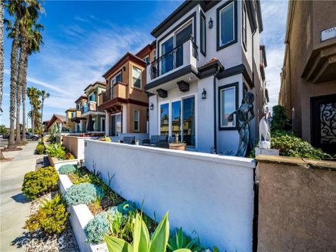 116 11th , Huntington Beach, CA