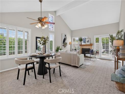 8488 Oakstone Circle, Huntington Beach, CA