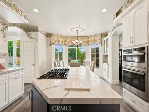 18682  Jockey   Circle, Huntington Beach, CA