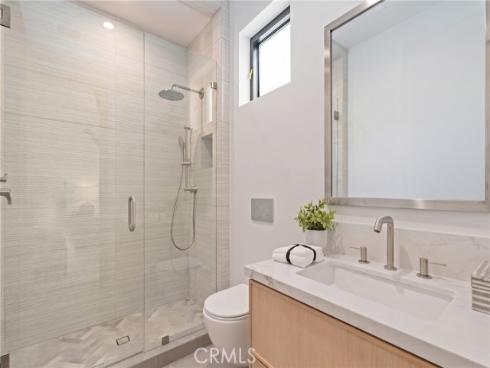 515 12th Street, Huntington Beach, CA