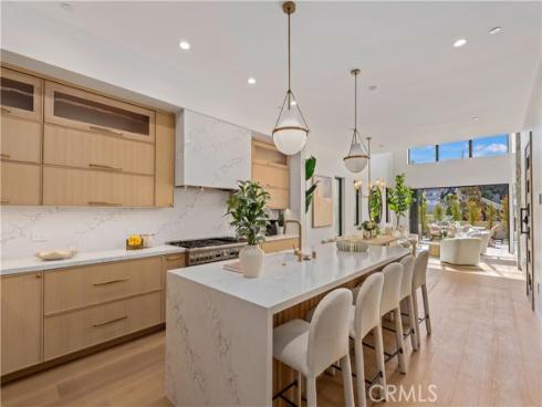 515 12th Street, Huntington Beach, CA