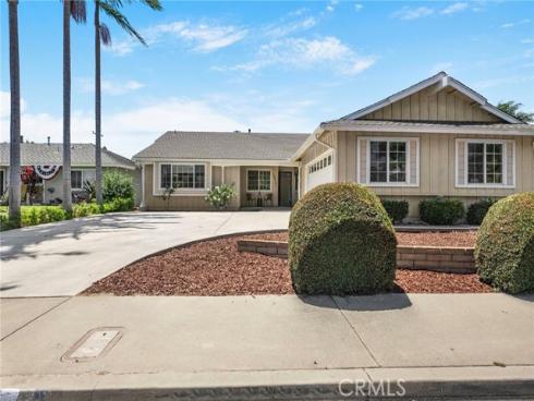 19541 Hartsdale , Huntington Beach, CA