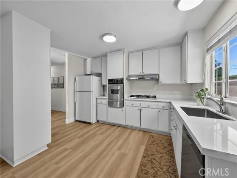 19541 Hartsdale , Huntington Beach, CA