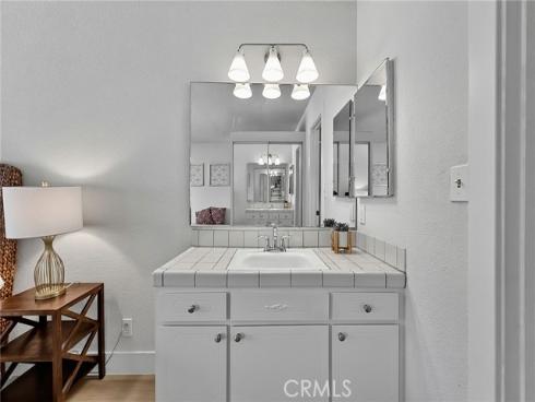 19541 Hartsdale , Huntington Beach, CA