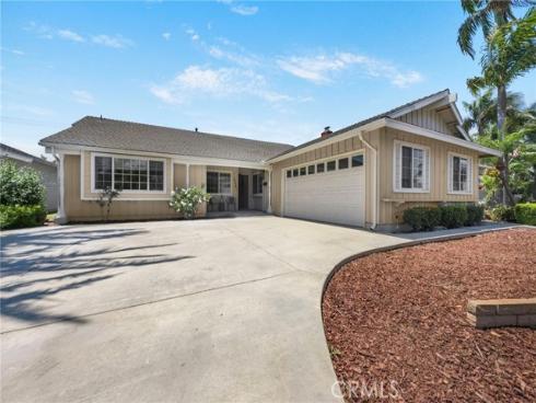 19541 Hartsdale , Huntington Beach, CA