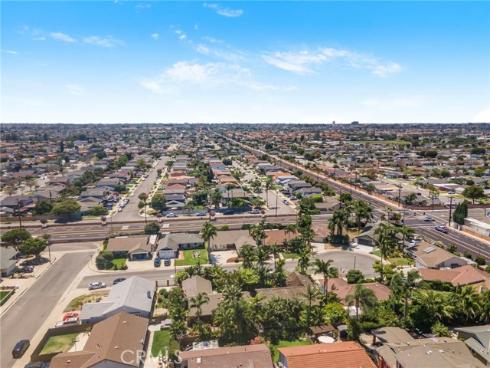 19541 Hartsdale , Huntington Beach, CA