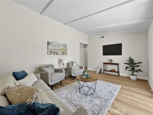 19541 Hartsdale , Huntington Beach, CA