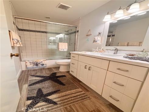 8746 Placer B_615 Circle, Huntington Beach, CA