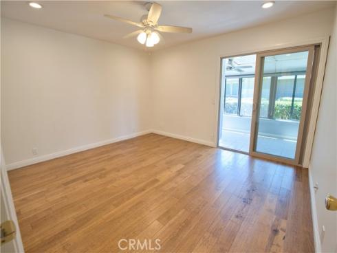 8746 Placer B_615 Circle, Huntington Beach, CA