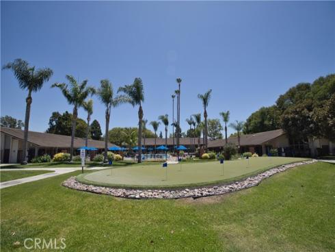 8746 Placer B_615 Circle, Huntington Beach, CA