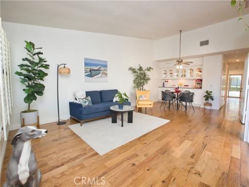 8746 Placer B_615 Circle, Huntington Beach, CA