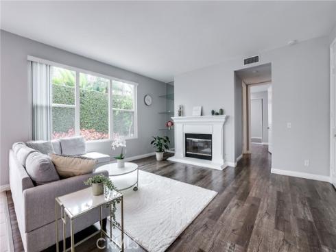 6885 Cambria Cove , Huntington Beach, CA