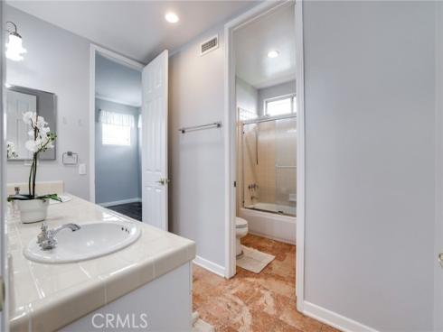 6885 Cambria Cove , Huntington Beach, CA