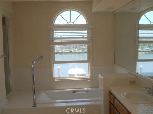3172  Portofino   Circle, Huntington Beach, CA