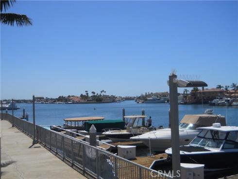 3172  Portofino   Circle, Huntington Beach, CA