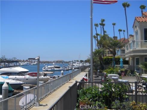 3172  Portofino   Circle, Huntington Beach, CA