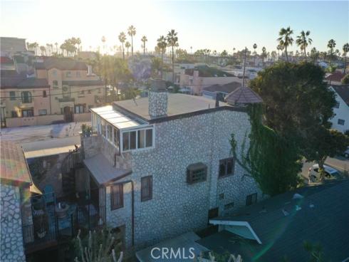 306 6th , Huntington Beach, CA