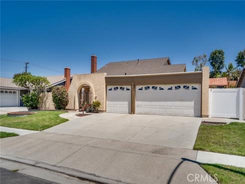 6511  Wrenfield   Drive, Huntington Beach, CA