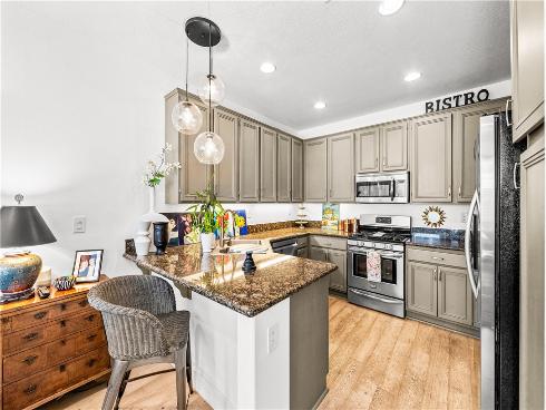 7651 Park Field Circle , Huntington Beach, CA