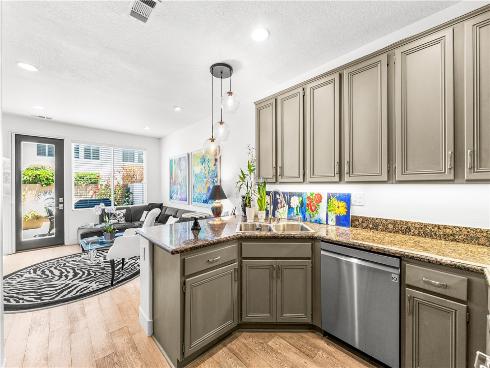 7651 Park Field Circle , Huntington Beach, CA