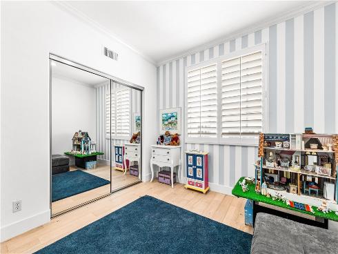 7651 Park Field Circle , Huntington Beach, CA