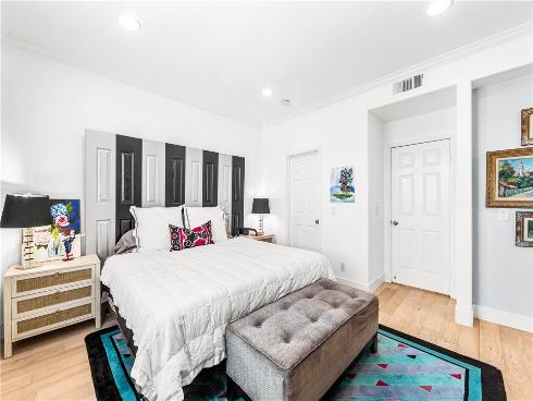 7651 Park Field Circle , Huntington Beach, CA