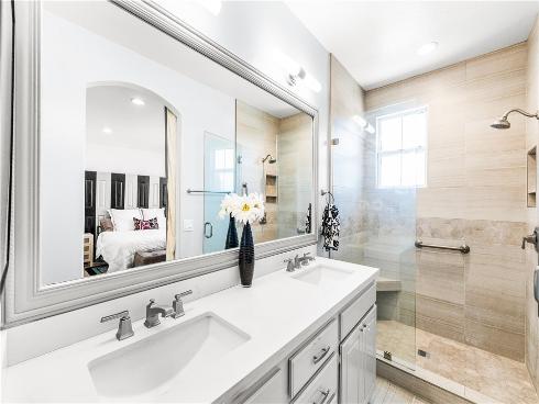 7651 Park Field Circle , Huntington Beach, CA