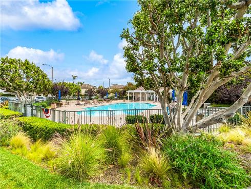 7651 Park Field Circle , Huntington Beach, CA