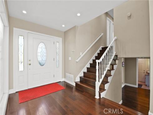 8392 Snowbird Drive, Huntington Beach, CA