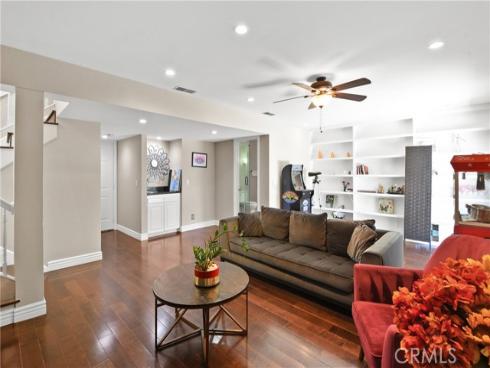 8392 Snowbird Drive, Huntington Beach, CA