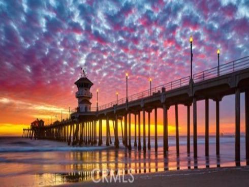 8392 Snowbird Drive, Huntington Beach, CA