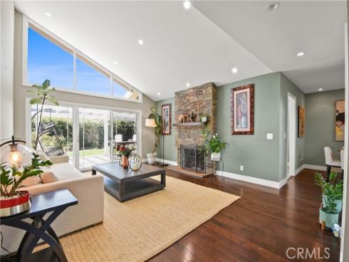 8392 Snowbird Drive, Huntington Beach, CA